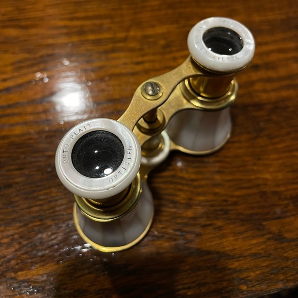 Antique French Opera Mother of Pearl glasses/binoculars - Picture 2 of 8